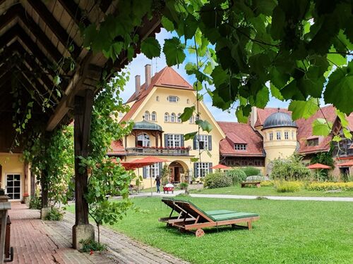 Unser Tagungshotel im Grünen Unser Tagungshotel im Grünen